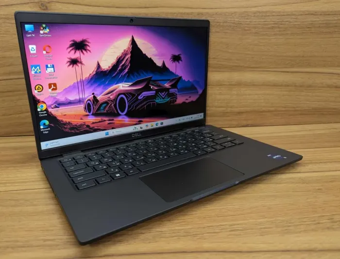 Ультрабук Dell Latitude 7430 / 14" (1920x1080) IPS / Intel Core i7-1265U (10 (12) ядер по 3.6 - 4.8 GHz) / 16 GB DDR4 / 512 GB SSD / Intel Iris Xe Graphics / Fingerprint / WebCam / Windows 11 б/в - зображення 4
