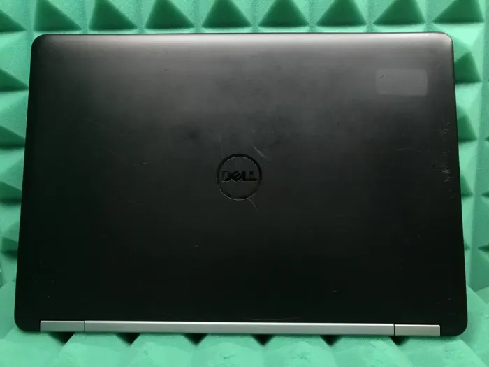 Ультрабук Б-класс Dell Latitude E5470 / 14" TN / Intel Core i5-6300U (2(4) ядра по 2.4-3 GHz) / 8GB DDR4 / 180GB SSD / HD Graphics 520 / WebCam / HDMI / Win 10 б/в - зображення 5