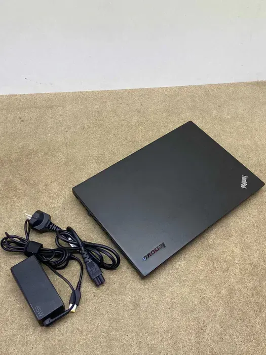 Ноутбук Lenovo ThinkPad T440s / 14" (1600x900) TN / Intel Core i7-4600U (2 (4) ядра по 2.1 - 3.3 GHz) / 12 GB DDR3 / 480 GB SSD / Intel HD Graphics 4400 / WebCam / VGA б/в - зображення 7