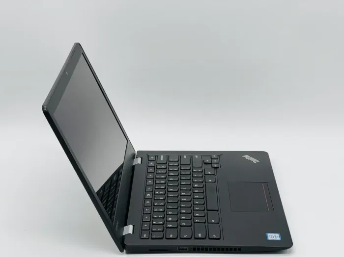 Ультрабук Lenovo ThinkPad 13 Chromebook 20GL / 13.3" (1920x1080) IPS Touch / Intel Core i5-6300U (2 (4) ядра по 2.4 - 3.0 GHz) / 8 GB DDR3 / 32 GB eMMC / Intel HD Graphics 520 / WebCam / ChromeOS б/в - зображення 3