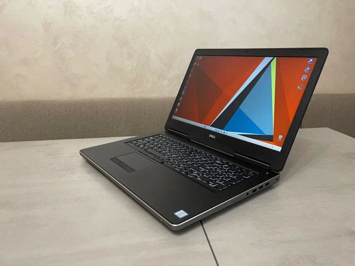 Мобільна робоча станція Dell Precision 7710 / 17.3" (1920x1080) IPS / Intel Core i7-6820HQ (4 (8) ядра по 2.7 - 3.6 GHz) / 16 GB DDR4 / 512 GB SSD M.2 + 500 GB HDD / nVidia Quadro M4000M, 4 GB GDDR5, 256-bit / WebCam / HDMI б/в - зображення 6
