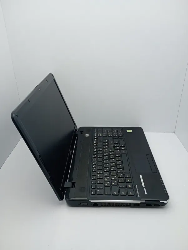 Ноутбук Б-клас Fujitsu Lifebook A531 / 15.6" (1366x768) TN / Intel Core i5-2410M (2 (4) ядра по 2.3 - 2.9 GHz) / 6 GB DDR3 / 320 GB HDD / Intel HD Graphics 3000 / WebCam б/в - зображення 3