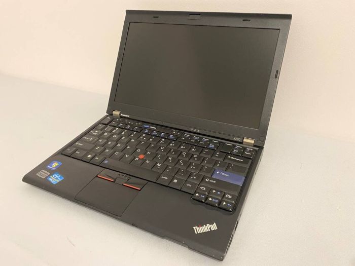 Нетбук Б-клас Lenovo ThinkPad X220 / 12.5" (1366x768) TN / Intel Core i7-2640M (2 (4) ядра по 2.8 - 3.5 GHz) / 6 GB DDR3 / 240 GB SSD / Intel HD Graphics 3000 / DisplayPort б/в - зображення 3