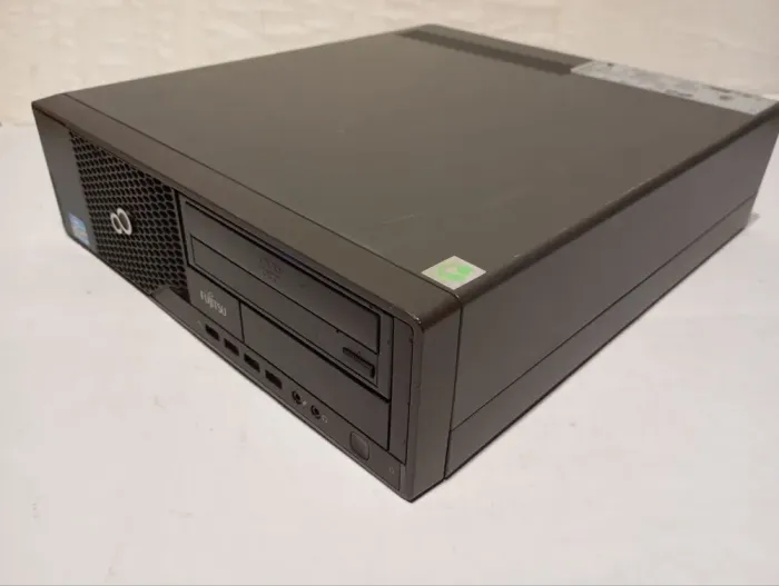 ПК Б-клас Fujitsu Esprimo E700 E85+ SFF / Intel Core i5-2400S (4 ядра по 2.5 - 3.3 GHz) / 16 GB DDR3 / 256 GB SSD / Intel HD Graphics 2000 / DVD-ROM б/в - зображення 3