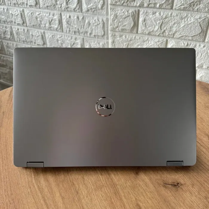 Ультрабук-трансформер Dell Latitude 7410 / 14" (1920x1080) IPS Touch / Intel Core i7-10610U (4 (8) ядра по 1.8 - 4.9 GHz) / 16 GB DDR4 / 512 GB SSD / Intel UHD Graphics / WebCam б/в - зображення 3