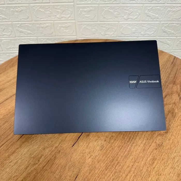 Ультрабук Asus Vivobook 17 F1704VAP / 17.3" (1920x1080) IPS / Intel Core 5 120U (10 (12) ядер по 1.4 - 5.0 GHz) / 8 GB DDR4 / 512 GB SSD NVMe / Intel Graphics / WebCam б/в - зображення 3