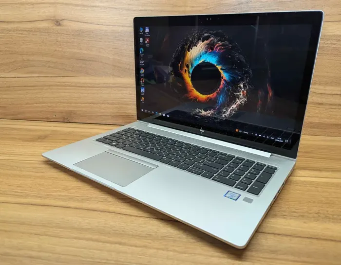 Ультрабук HP EliteBook 850 G5 / 15.6" (1920x1080) IPS Touch / Intel Core i5-8350U (4 (8) ядра по 1.7 - 3.6 GHz) / 32 GB DDR4 / 1000 GB SSD / Intel UHD Graphics 620 / WebCam / Fingerprint / Windows 10 б/в - зображення 5