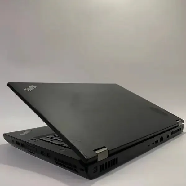 Мобільна робоча станція Б-клас Lenovo ThinkPad P70 / 17.3" (1920x1080) IPS / Intel Core i7-6700HQ (4 (8) ядра по 2.6 - 3.5 GHz) / 16 GB DDR4 / 512 GB SSD / nVidia Quadro M600M, 2 GB GDDR5, 128-bit / WebCam / TouchID б/в - зображення 8