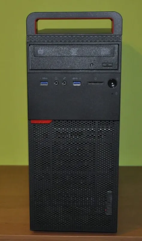 Комп'ютер Lenovo ThinkCentre M700 Tower / Intel Core i3-6100 (2 (4) ядра по 3.7 ГГц) / 16 ГБ DDR4 / 240 ГБ SSD / Intel HD Graphics 530 / DVD-ROM / Windows 11 Pro б/в - зображення 2