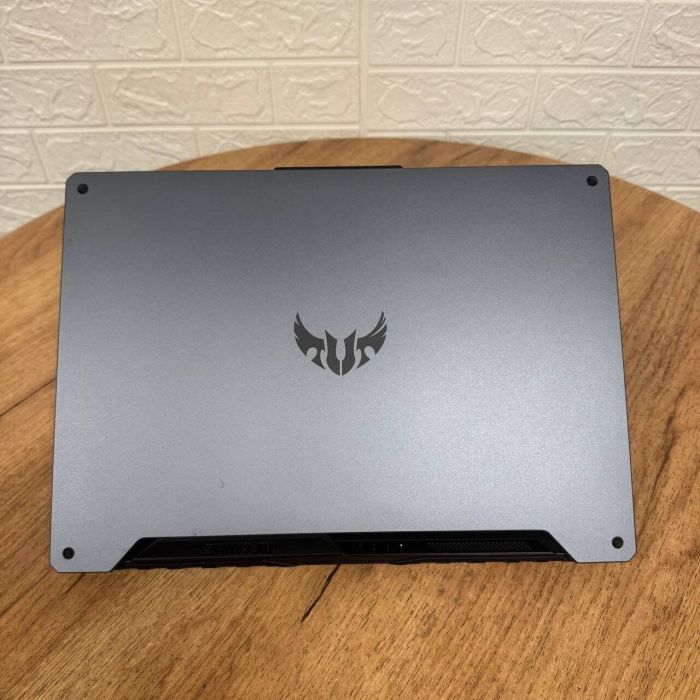 Ігровий ноутбук Asus TUF Gaming FA506IV / 15.6" (1920x1080) IPS / AMD Ryzen 7 4800H (8 (16) ядер по 2.9 - 4.2 GHz) / 16 GB DDR4 / 512 GB SSD NVMe / nVidia GeForce RTX 2060, 6 GB GDDR6, 192-bit / WebCam б/в - зображення 3
