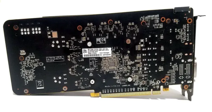 Дискретна відеокарта AMD Radeon R9 270X, 2 GB GDDR5, 256-bit / DisplayPort, DVI, HDMI б/в - зображення 5