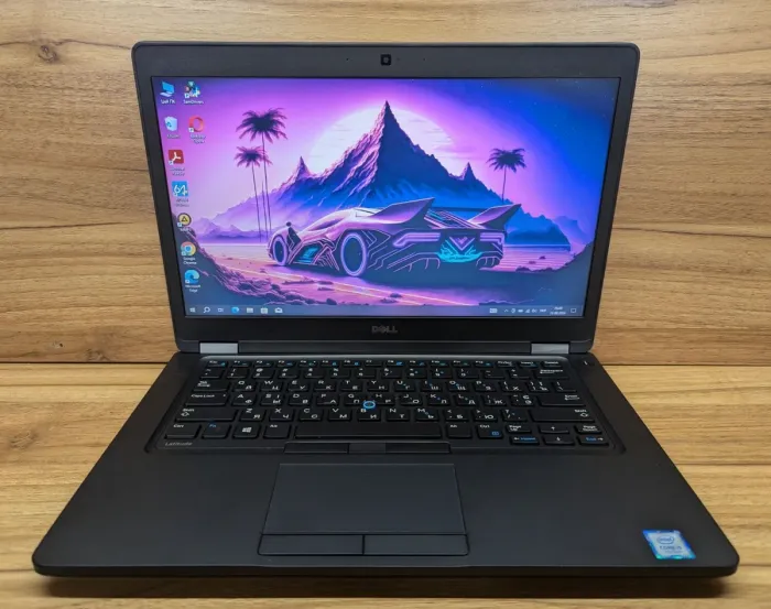 Ультрабук Dell Latitude 5480 / 14" (1366x768) TN / Intel Core i5-7200U (2 (4) ядра по 2.5 - 3.1 GHz) / 8 GB DDR4 / 256 GB SSD / HD Graphics 620 / WebCam / Win 10 б/в - зображення 2