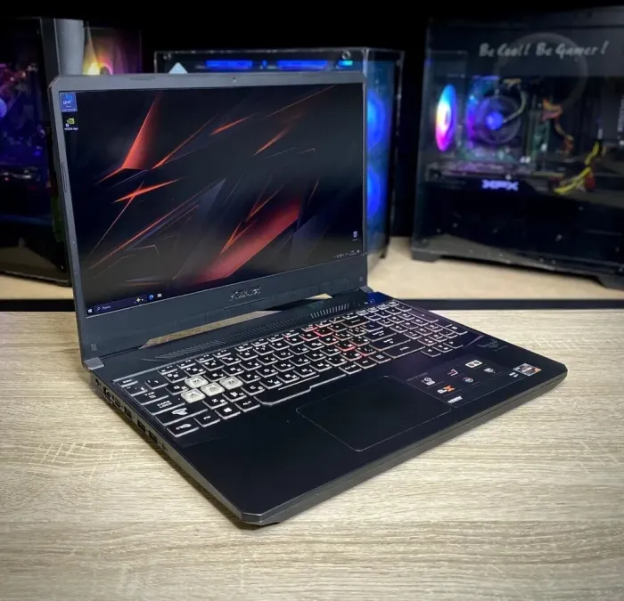 Ігровий ноутбук Asus TUF Gaming FX505D / 15.6" (1920x1080) IPS / AMD Ryzen 7 3750H (4 (8) ядра по 2.3 - 4.0 GHz) / 24 GB DDR4 / 256 GB SSD + 320 GB HDD / nVidia GeForce GTX 1660 Ti, 6 GB GDDR6, 192-bit / WebCam б/в - зображення 3