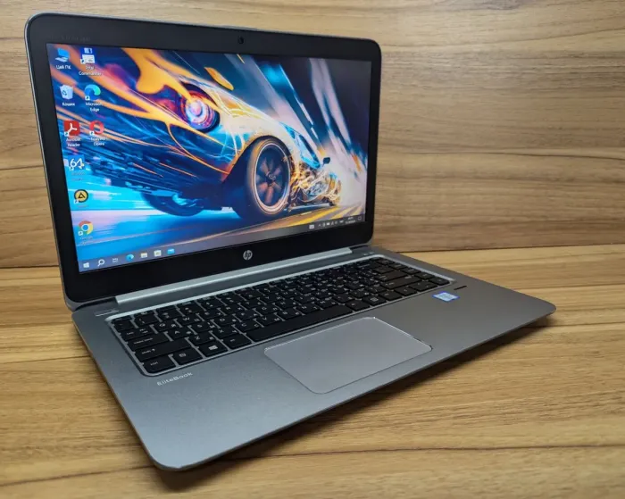 Ультрабук HP EliteBook Folio 1040 G3 / 14" (1920x1080) IPS / Intel Core i5-6300U (2 (4) ядра по 2.4 - 3.0 GHz) / 8 GB DDR4 / 256 GB SSD / Intel HD Graphics 520 / WebCam / Fingerprint / Windows 10 б/в - зображення 4