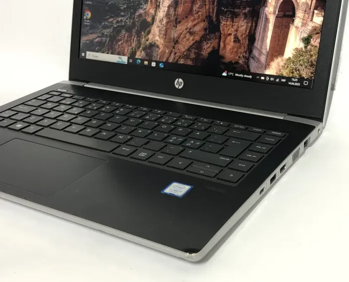 Ультрабук Б-клас HP ProBook 430 G5 / 13.3" (1366x768) TN / Intel Core i3-7100U (2 (4) ядра по 2.4 GHz) / 8 GB DDR4 / 240 GB SSD / Intel UHD Graphics 620 / WebCam / Win 10 Pro б/в - зображення 10