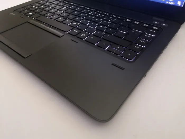 Ноутбук робоча станція HP ZBook 14 G1 / 14" (1920x1080) IPS / Intel Core i7-4600U (2 (4) ядра по 2.1 - 3.3 GHz) / 8 GB DDR3 / 240 GB SSD / AMD FirePro M4100, 1 GB DDR5, 128-bit / WebCam / Windows 10 Pro б/в - зображення 5