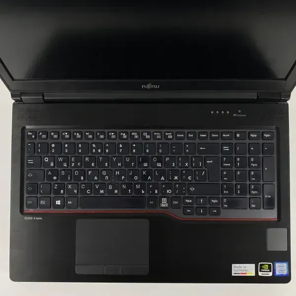 Мобільна робоча станція Б-клас Fujitsu Celsius H780 / 15.6" (1920x1080) IPS / Intel Core i7-8750H (6 (12) ядер по 2.2 - 4.1 GHz) / 16 GB DDR4 / 512 GB SSD / nVidia Quadro P600, 4 GB GDDR5, 128-bit / HDMI / VGA / WebCam б/в - зображення 4