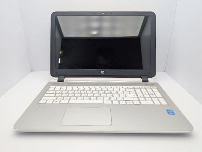 Ноутбук HP 15 P272ng / 15.6" (1366x768) TN / Intel Core i3-5010U (2 (4) ядра по 2.1 GHz) / 8 GB DDR3 / 120 GB SSD / Intel HD Graphics 5500 / WebCam б/в - изображение 3