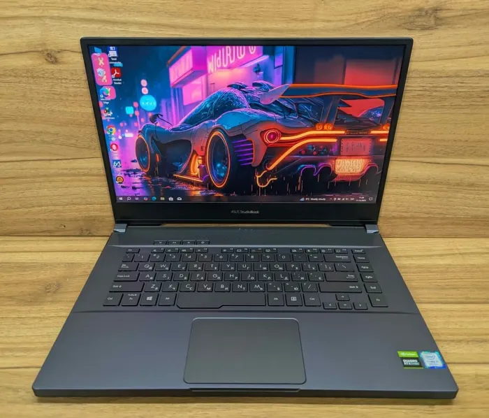 Мобільна робоча станція Asus StudioBook W500G / 15,6" (3840x2160) IPS / Intel Core i7-9750H (6 (12) ядер по 2,6 - 4,5 ГГц) / 32 ГБ DDR4 / 512 ГБ SSD / nVidia Quadro RTX 5000, 16 ГБ GDDR6, 256-біт / HDMI / Windows 10 б/в - зображення 2