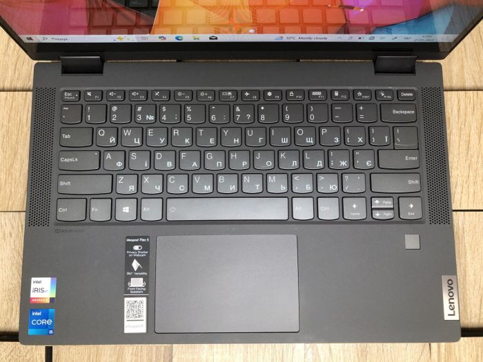 Ноутбук-трансформер Lenovo IdeaPad Flex 5 14ITL05 / 14" (1920x1080) IPS Touch / Intel Core i5-1135G7 (4 (8) ядра по 2.4 - 4.2 GHz) / 8 GB DDR4 / 256 GB SSD M.2 / Intel Iris Xe Graphics / WebCam / Fingerprint / HDMI б/в - зображення 4