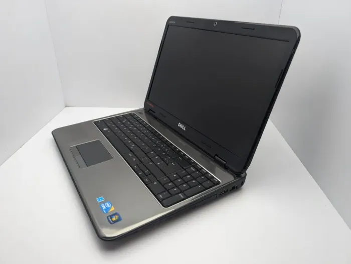 Ноутбук Dell inspiron N5010 / 15.6" (1366x768) TN / Intel Core i3-370M (2 (4) ядра по 2.4 GHz) / 6 GB DDR3 / 120 GB SSD / ATI Mobility Radeon HD 5650, 1 GB GDDR3, 128-bit / WebCam б/в - зображення 4