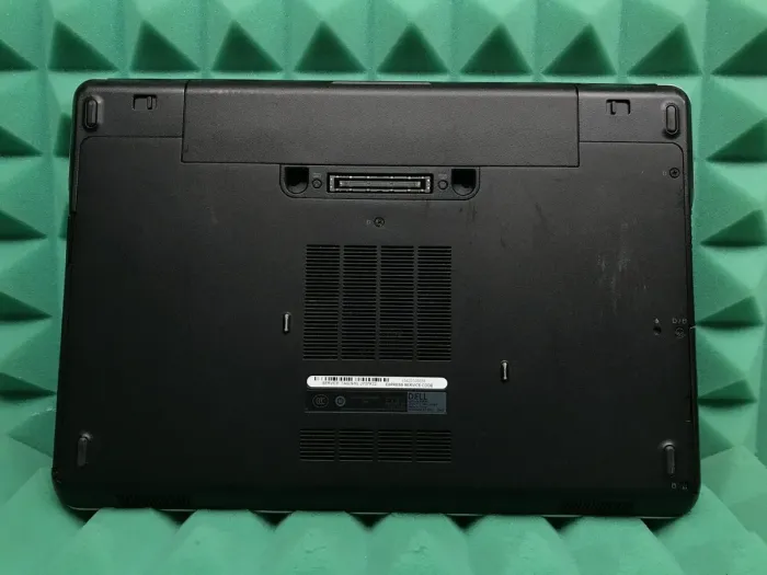 Ноутбук Б-клас Dell Latitude E6440 / 14" TN / Core i5-4310M (2 (4) ядра по 2.7-3.4 GHz) / 4GB DDR3 / 128GB SSD /  HD Graphics 4600 / WebCam / DVD-RW/Win 10 б/в - зображення 6