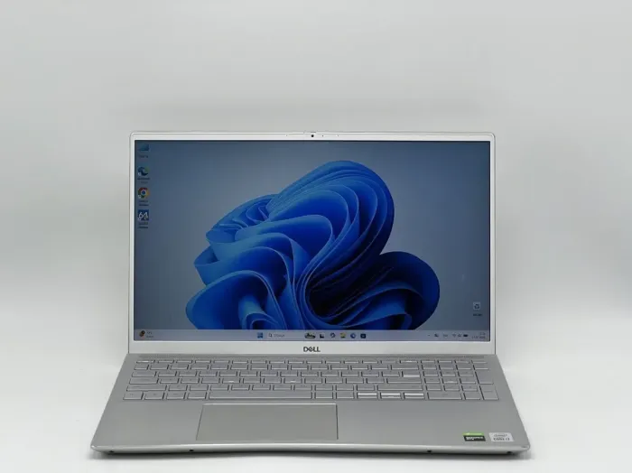 Ігровий ультрабук Б-класу Dell Inspiron 15 7501 / 15,6" (1920x1080) IPS / Intel Core i7-10750H (6 (12) ядер по 2,6 - 5,0 ГГц) / 16 ГБ DDR4 / 240 ГБ SSD / nVidia GeForce GTX 1650, 4 ГБ GDDR6, 128-біт / WebCam б/в - зображення 2
