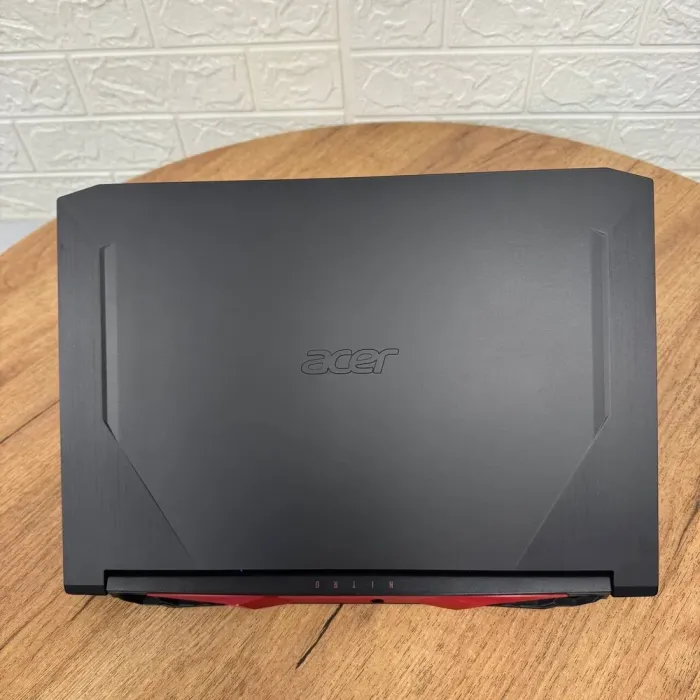 Ігровий ноутбук Б-клас Acer Nitro 5 AN515-44 / 15.6" (1920x1080) IPS / AMD Ryzen 5 4600H (6 (12) ядер по 3.0 - 4.0 GHz) / 16 GB DDR4 / 256 GB SSD / nVidia GeForce GTX 1650, 4 GB GDDR5, 128-bit / WebCam б/в - зображення 3