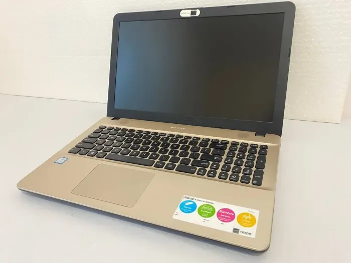 Ноутбук Asus R541U / 15.6" (1920x1080) TN / Intel Core i3-7100U (2 (4) ядра по 2.4 GHz) / 8 GB DDR4 / 128 GB SSD / Intel HD Graphics 620 / WebCam / DVD-ROM б/в - зображення 3