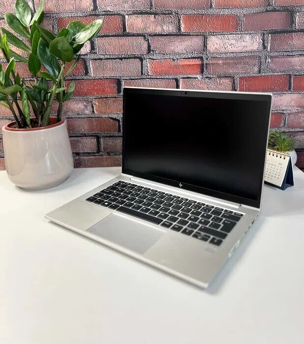 Ультрабук HP EliteBook 835 G7 / 13.3" (1920x1080) IPS / AMD Ryzen 3 PRO 4450U (4 (8) ядра по 2.5 - 3.7 GHz) / 16 GB DDR4 / 256 GB SSD / AMD Radeon RX Vega 5 Graphics / WebCam / Win 10 Home б/в - зображення 4