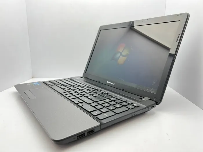 Ноутбук Packard Bell EasyNote TS1HR / 15.6" (1366x768) TN / Intel Core i5-2430M (2 (4) ядра по 2.4 - 3.0 GHz) / 4 GB DDR3 / 500 GB HDD / nVidia GeForce GT 540M, 1 GB DDR3, 128-bit / WebCam б/в - зображення 4