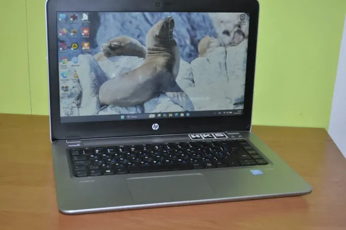 Ноутбук Б-клас HP ProBook 440 G4 / 14" (1366x768) TN / Intel Pentium 4415U (2 (4) ядра по 2.3 GHz) / 8 GB DDR4 / 120 GB SSD / Intel HD Graphics 610 / WebCam б/в - зображення 2