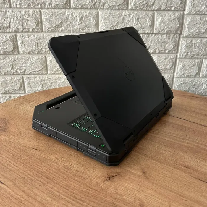 Захищений ноутбук Б-клас Dell Latitude 5414 Rugged / 14" (1920x1080) IPS Touch / Intel Core i5-6300U (2 (4) ядра по 2.4 - 3.0 GHz) / 8 GB DDR4 / 256 GB SSD / Intel HD Graphics 520 / WebCam б/в - зображення 6