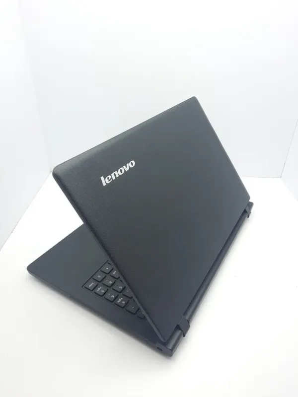 Ноутбук Lenovo Ideapad 100-15 / 15.6" (1366x768) TN / Intel Celeron N2840 (2 ядра по 2.16 - 2.58 GHz) / 4 GB DDR3 / 120 GB SSD / Intel HD Graphics / WebCam б/в - зображення 6