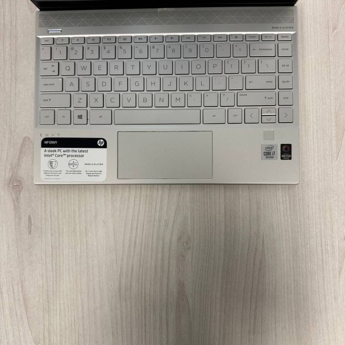 Ультрабук Б-клас HP Envy 13-aq1013dx / 13.3" (3840x2160) IPS Touch / Intel Core i7-1065G7 (4 (8) ядра по 1.3 - 3.9 GHz) / 8 GB DDR4 / 512 GB SSD NVMe / Intel Iris Plus Graphics / WebCam б/в - зображення 7