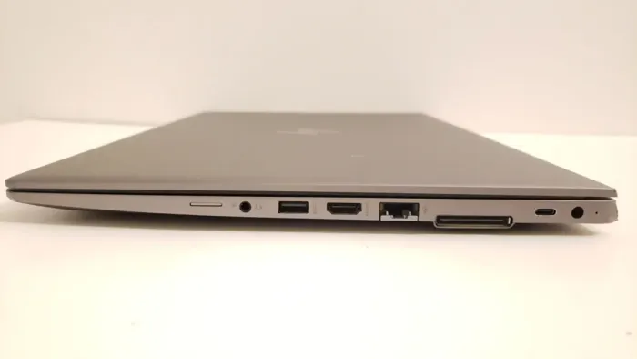 Мобільна робоча станція Б-класу HP ZBook 15u G6 / 15,6" (1920x1080) IPS / Intel Core i7-8665U (4 (8) ядра по 1.9 - 4.8 GHz) / 16 GB DDR4 / 512 GB SSD / AMD Radeon Pro WX 3200, 4 GB GDDR5, 128-bit / WebCam б/в - зображення 5