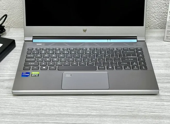 Ігровий ультрабук Acer Predator Triton 300 SE / 14" (1920x1080) IPS / Intel Core i7-11375H (4 (8) ядра по 3.0 - 5.0 GHz) / 16 GB DDR4 / 512 GB SSD M.2 / nVidia GeForce RTX 3050 Ti, 4 GB GDDR6, 128-bit / WebCam / Win 11 Pro б/в - зображення 7