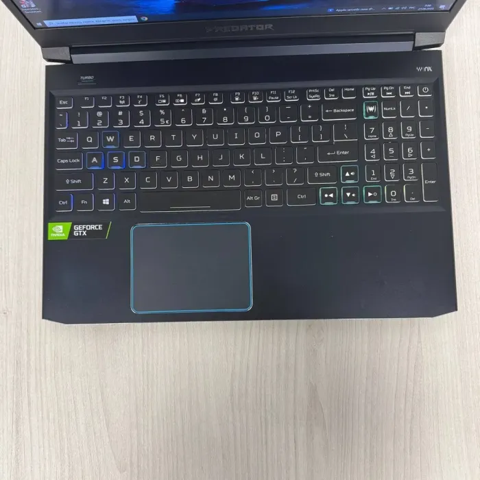 Ігровий ноутбук Б-клас Acer Predator Helios 300 PH315-52 / 15.6" (1920x1080) IPS / Intel Core i7-9750H (6 (12) ядер по 2.6 - 4.5 GHz) / 16 GB DDR4 / 512 GB SSD NVMe / nVidia GeForce GTX 1660 Ti, 6 GB GDDR6, 192-bit / WebCam б/в - зображення 7