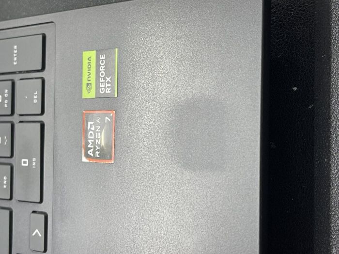 Ігровий ноутбук Б-класу HP Victus 15-fb3001nr / 15,6" (1920x1080 ) IPS / AMD Ryzen Al 7 350 (8 (16) ядер по 2.0 - 5.0 ГГц) / 32 ГБ DDR5 / 960 ГБ SSD / nVidia GeForce RTX 5060, 8 ГБ GDDR7, 128-біт / Веб-камера б/в - зображення 6