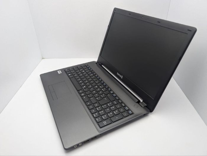 Ноутбук Terra Mobile 1513A / 15.6" (1366x768) TN / Intel Pentium N3700 (4 ядра по 1.6 - 2.4 GHz) / 8 GB DDR3 / 120 GB SSD / Intel HD Graphics / WebCam / DVD-ROM / АКБ не тримає заряд б/в - зображення 7