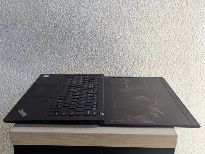 Ультрабук-трансформер Lenovo ThinkPad X390 Yoga / 13.3" (1920x1080) TN Touch / Intel Core i5-8365U (4 (8) ядра по 1.6 - 4.1 GHz) / 16 GB DDR4 / 256 GB SSD / Intel UHD Graphics / WebCam б/в - зображення 7