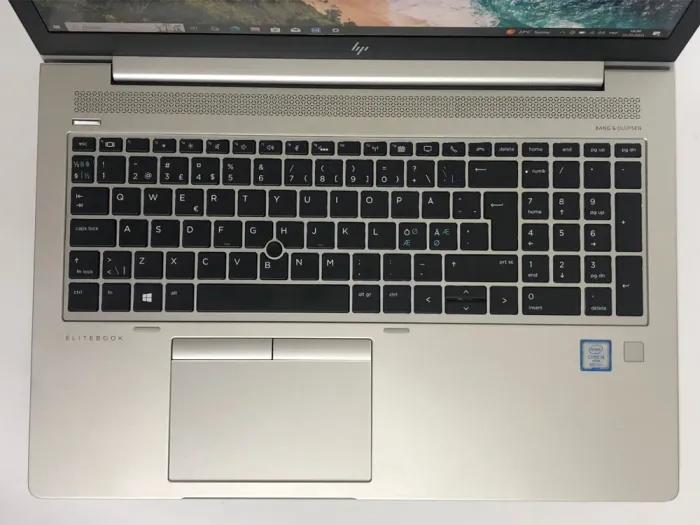 Ігровий ноутбук Б-клас HP EliteBook 850 G5 / 15.6" (1920x1080) IPS / Intel Core i5-8350U (4 (8) ядра по 1.7 - 3.6 GHz) / 8 GB DDR4 / 256 GB SSD / AMD Radeon RX 540, 2 GB GDDR5, 128-bit / WebCam / Win 10 Pro б/в - зображення 8