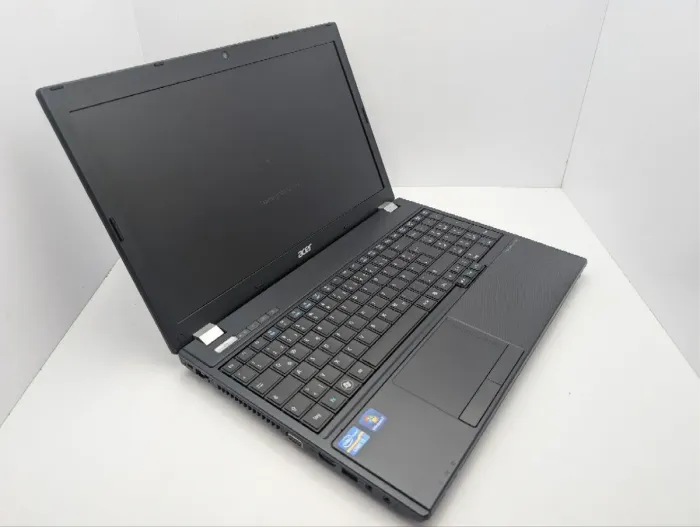 Ноутбук Acer TravelMate 5760 / 15.6" (1366x768) TN / Intel Core i3-2328M (2 (4) ядра по 2.2 GHz) / 6 GB DDR3 / 500 GB HDD / Intel HD Graphics 3000 / WebCam / DVD-ROM б/в - изображение 6