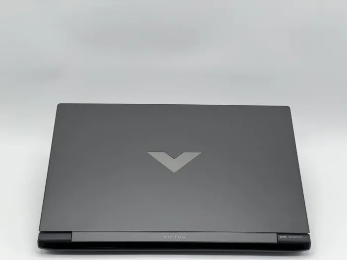 Ігровий ноутбук HP Victus 15-fb0028nr / 15.6" (1920x1080) IPS / AMD Ryzen 7 5800H (8 (16) ядер по 3.2 - 4.4 GHz) / 16 GB DDR4 / 480 GB SSD / nVidia GeForce RTX 3050 Ti, 4 GB GDDR6, 128-bit / WebCam б/в - зображення 5