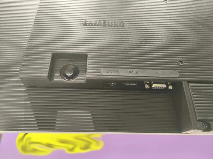 Монітор Samsung G3 S30GD (LS27D300GAIXCI) / 27" (1920x1080) IPS / VGA, HDMI / VESA 100x100 б/в - зображення 4