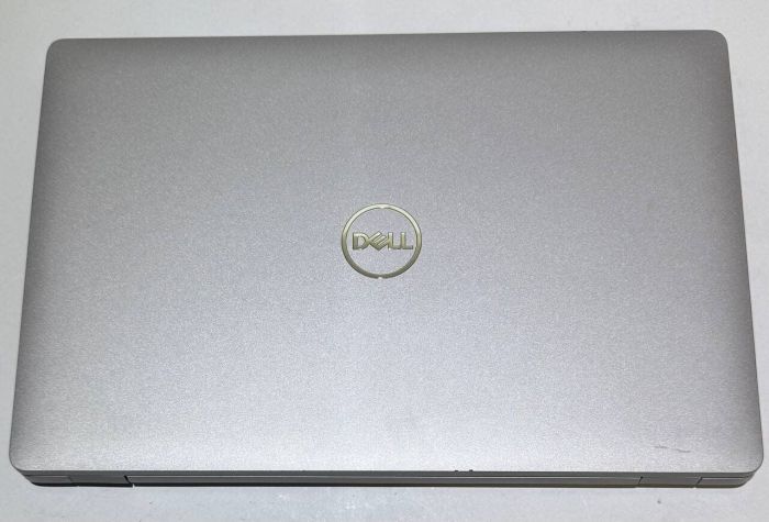 Мобільна робоча станція Dell Precision 3550 / 15,6" (1366x768) TN / Intel Core i7-10610U (4 (8) ядра по 1,8 - 4,9 ГГц) / 16 ГБ DDR4 / 256 ГБ SSD / nVidia Quadro P520, 2 ГБ GDDR5, 64-біт / WebCam б/в - зображення 2