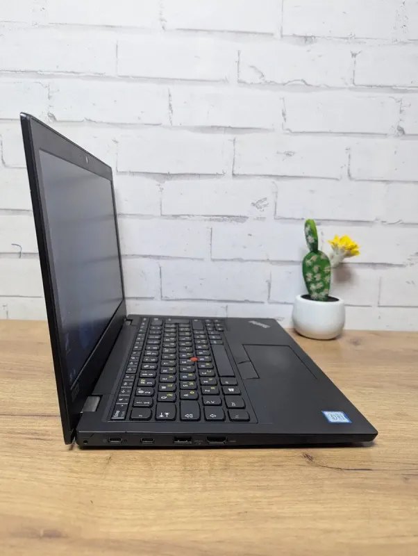 Ноутбук Б-клас Lenovo ThinkPad L380 / 13.3" (1366x768) TN / Intel Core i3-8130U (2 (4) ядра по 2.2 - 3.4 GHz) / 16 GB DDR4 / 128 GB SSD / Intel UHD Graphics 620 / WebCam б/в - зображення 6