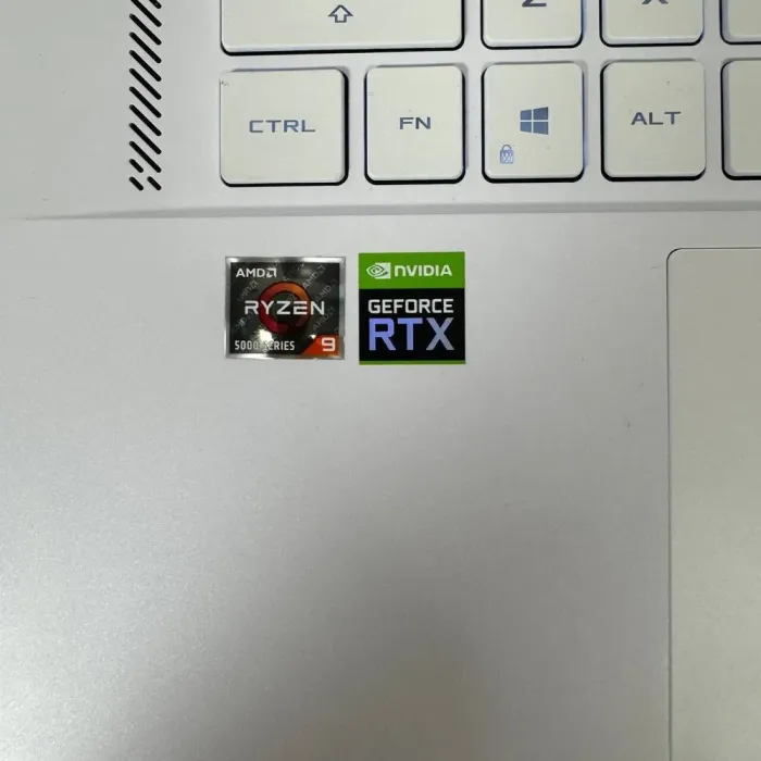 Ігровий ультрабук Asus ROG Zephyrus GA503QS White / 15.6" (2560x1440) IPS / AMD Ryzen 9 5900HS (8 (16) ядер по 3.0 - 4.6 GHz) / 32 GB DDR4 / 1000 GB SSD / nVidia GeForce RTX 3080, 8 GB GDDR6, 256-bit б/в - зображення 8