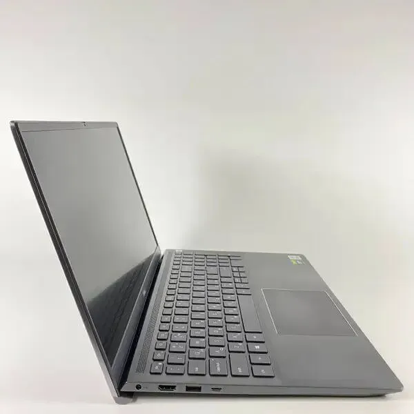 Ігровий ноутбук Б-клас Dell Vostro 7500 / 15.6" (1920x1080) IPS / Intel Core i5-10300H (4 (8) ядра по 2.5 - 4.5 GHz) / 16 GB DDR4 / 512 GB SSD / nVidia GeForce GTX 1650 Ti, 4 GB GDDR6, 128-bit / WebCam / Fingerprint б/в - зображення 4