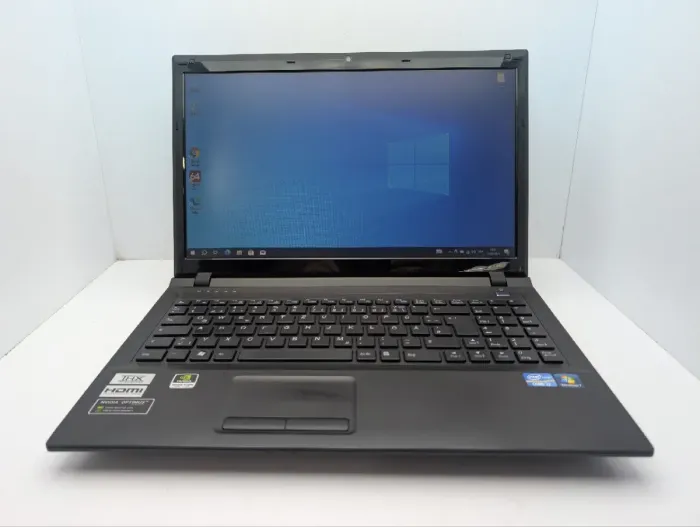 Ноутбук Terra Mobile 1547 / 15.6" (1366x768) TN / Intel Core i3-2350M (2 (4) ядра по 2.3 GHz) / 6 GB DDR3 / 250 GB HDD / nVidia GeForce GT 520M, 1 GB GDDR3, 64-bit / WebCam / DVD-ROM б/в - зображення 2